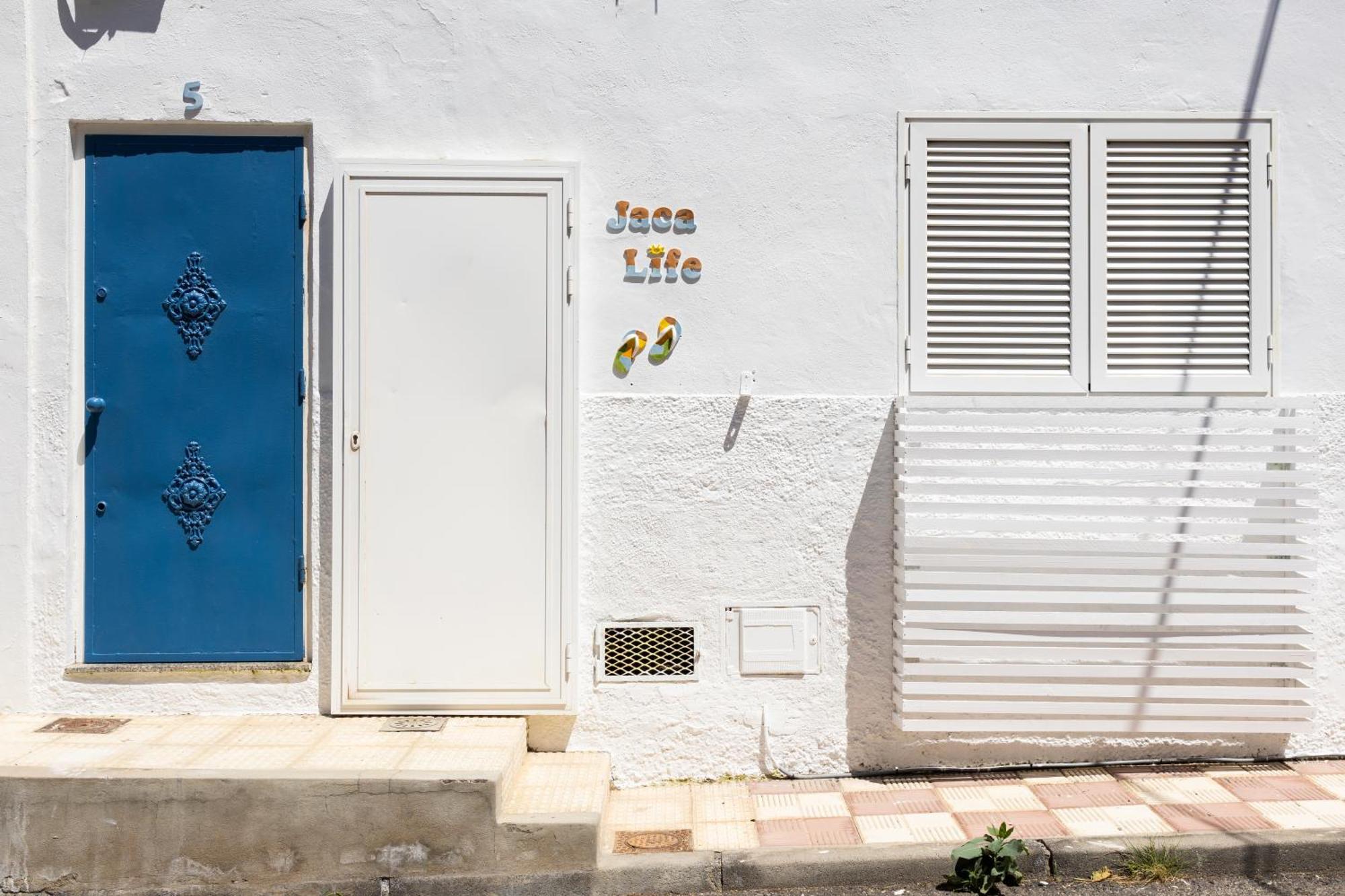 Jaca Life Apartment La Jaca Exterior photo